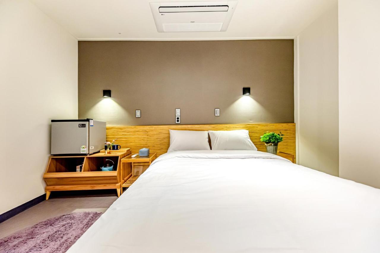 ג'גו The Jade Hotel מראה חיצוני תמונה