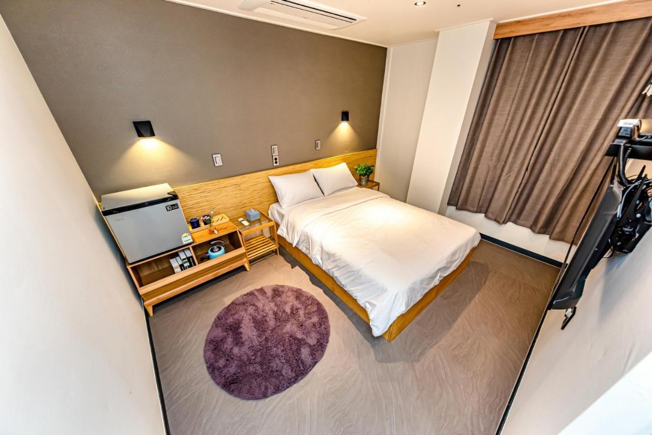 ג'גו The Jade Hotel מראה חיצוני תמונה